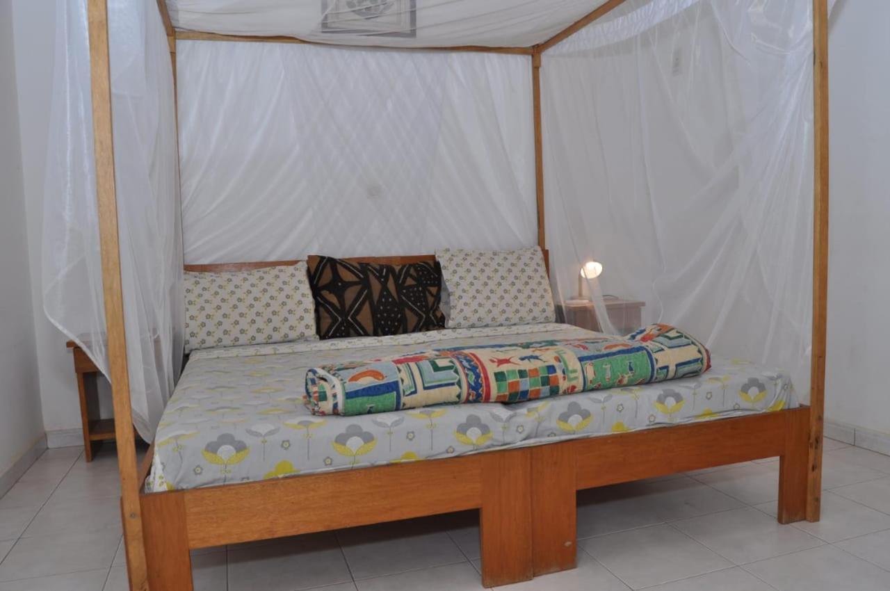 Appartement A Saly Exterior photo
